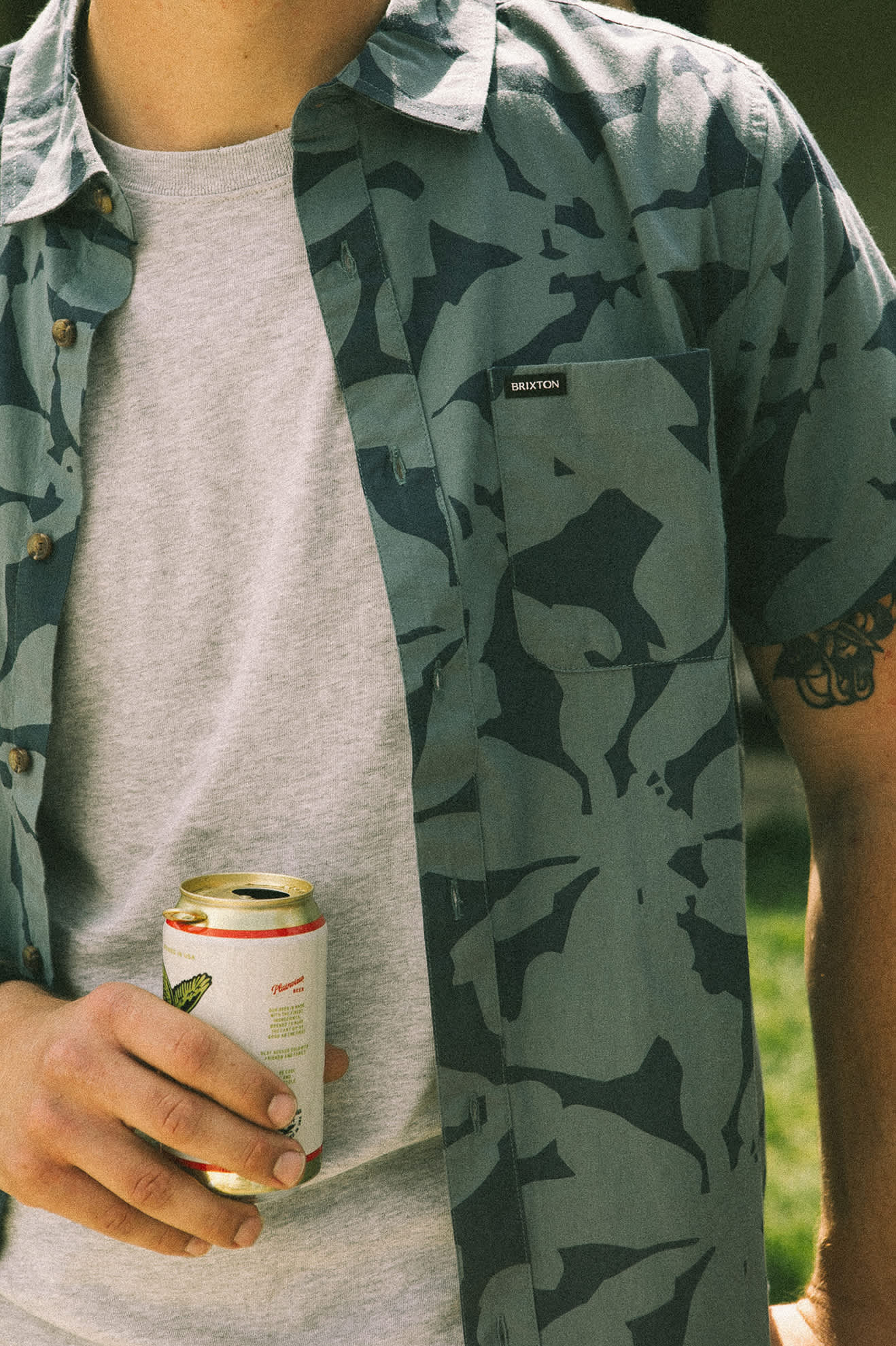 Charter Print S/S Shirt - Washed Navy/Azure Blue Floral - Image 4