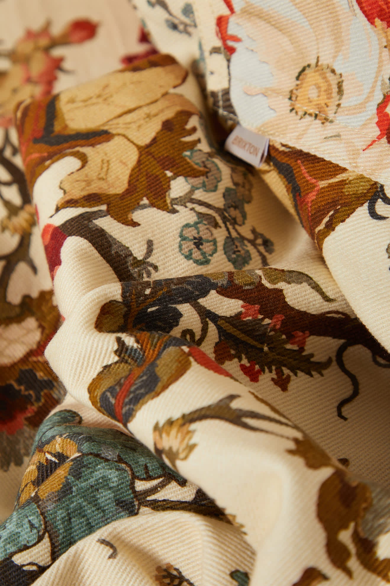 Margo Cropped 5-Pocket Pant - Botanical Floral - Image 9